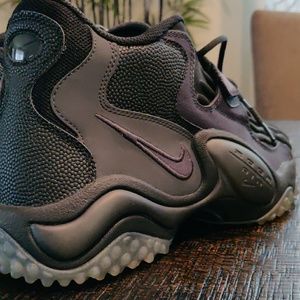 Nike Air Zoom Turf Jet 97